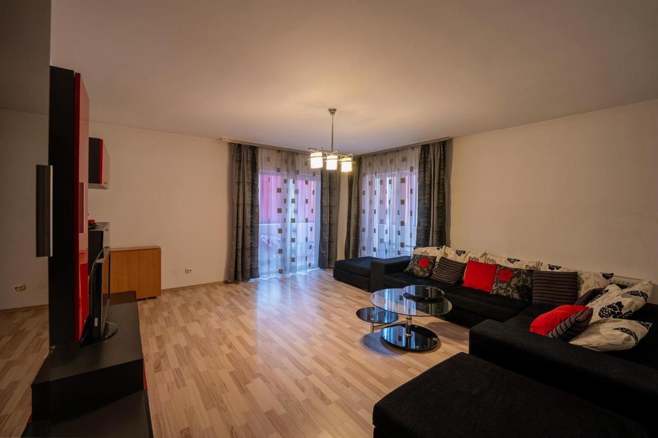Quiet 3-Room Apt - 2 Parking Spaces - 5 Min Bus Флорешты Экстерьер фото